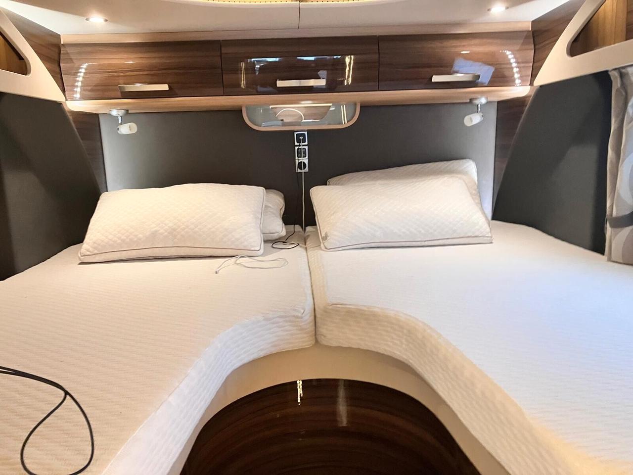 Knaus SUN I 900 LEG MOTORHOME