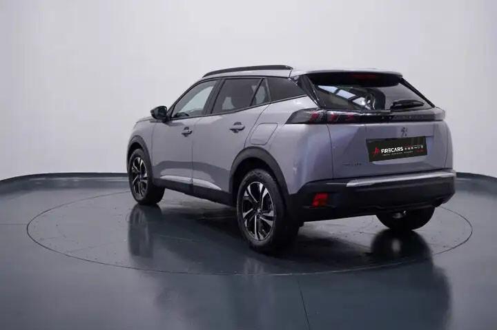 Peugeot 2008 PureTech 100CV S&S Allure PACK
