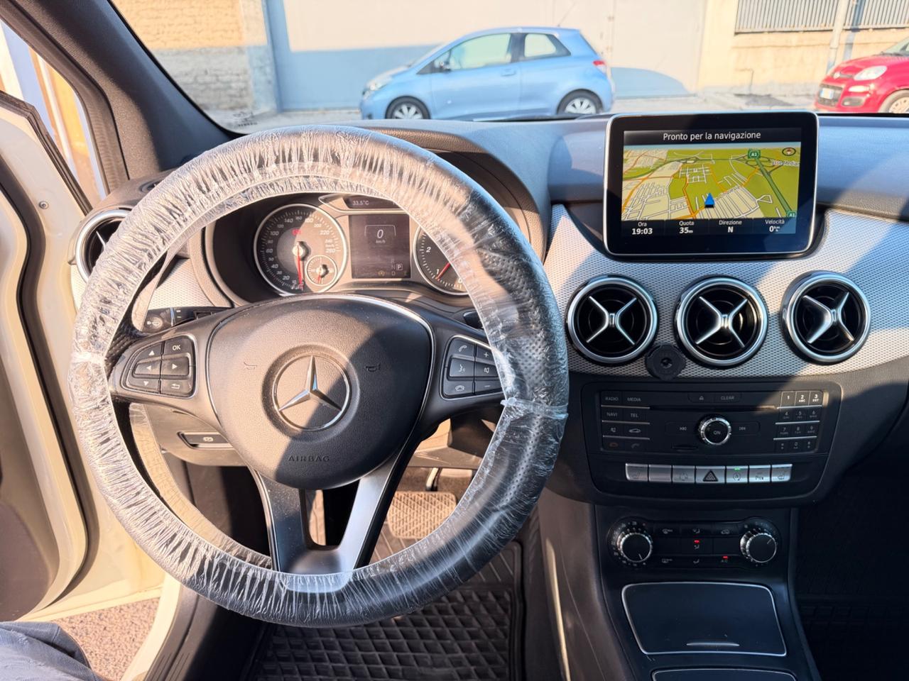 Mercedes-benz B 180d Automatic Sport NAVI