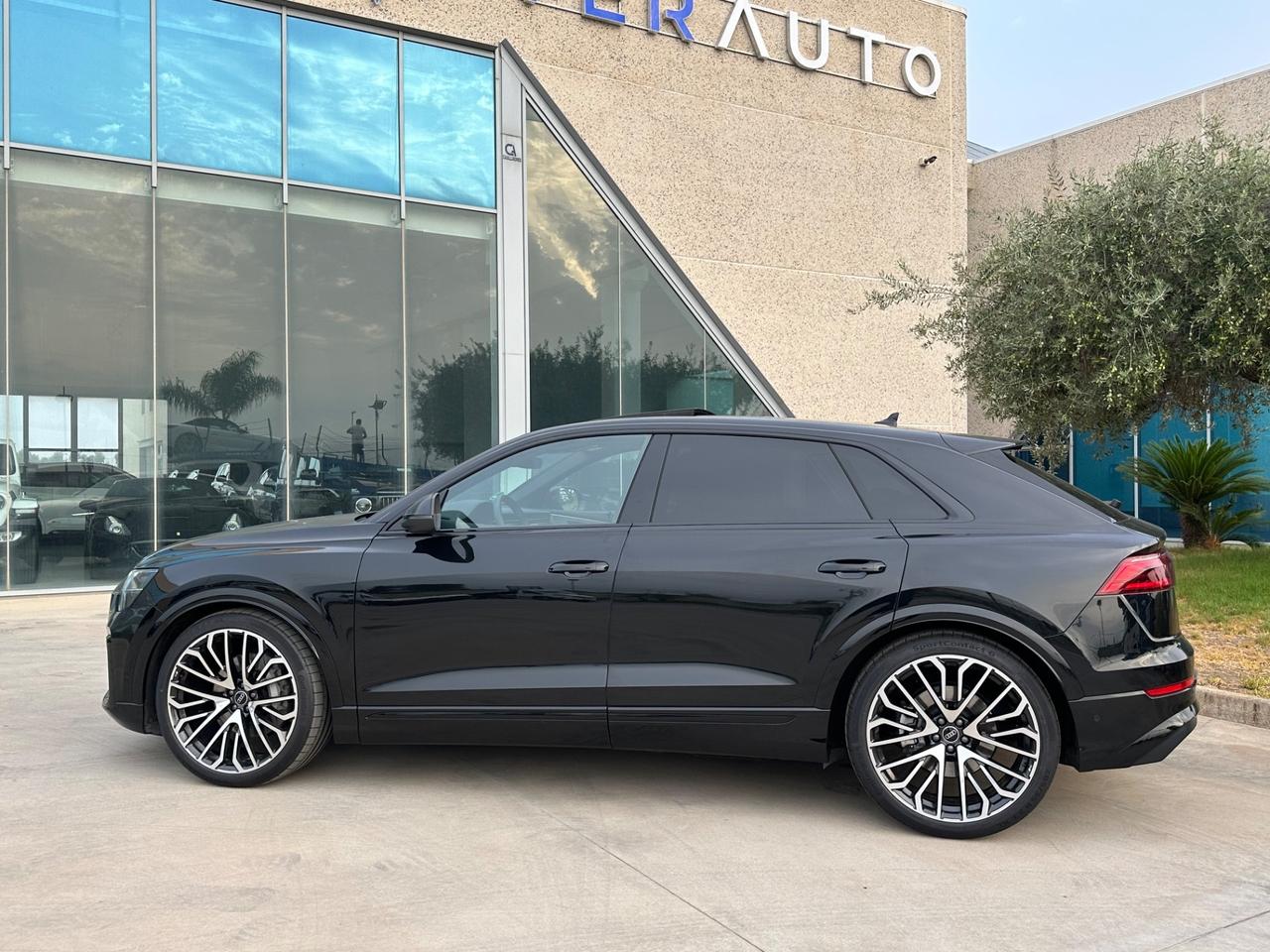 Audi Q8 tdi Sline 231cv possibilità noleggio no scoring