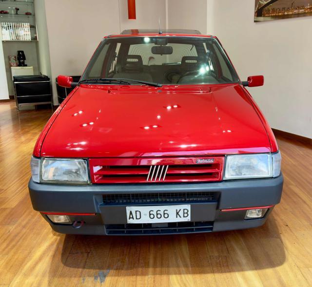 FIAT Uno turbo i.e. cat 3 porte Europa