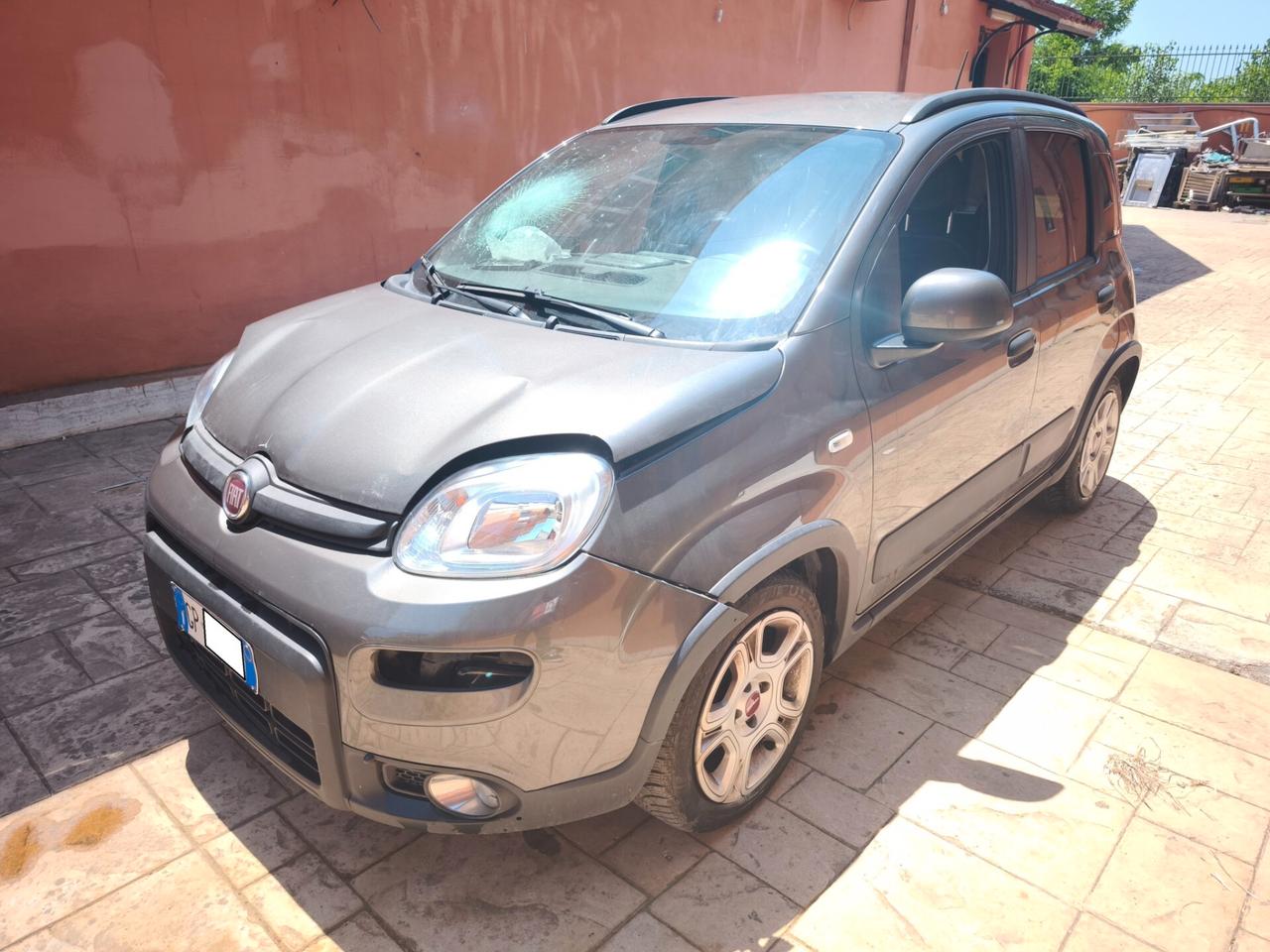 Fiat Panda 1.0 FireFly S&S Hybrid INCIDENTATA