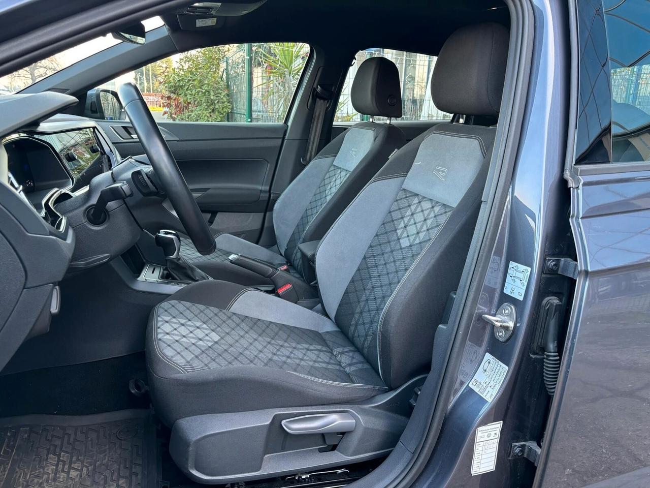 Volkswagen Taigo 1.5 TSI ACT 150 CV DSG R-Line