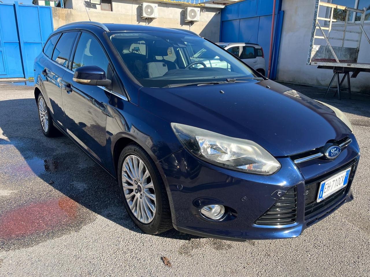 Ford focus s.w-1.6 tdci-full-2012