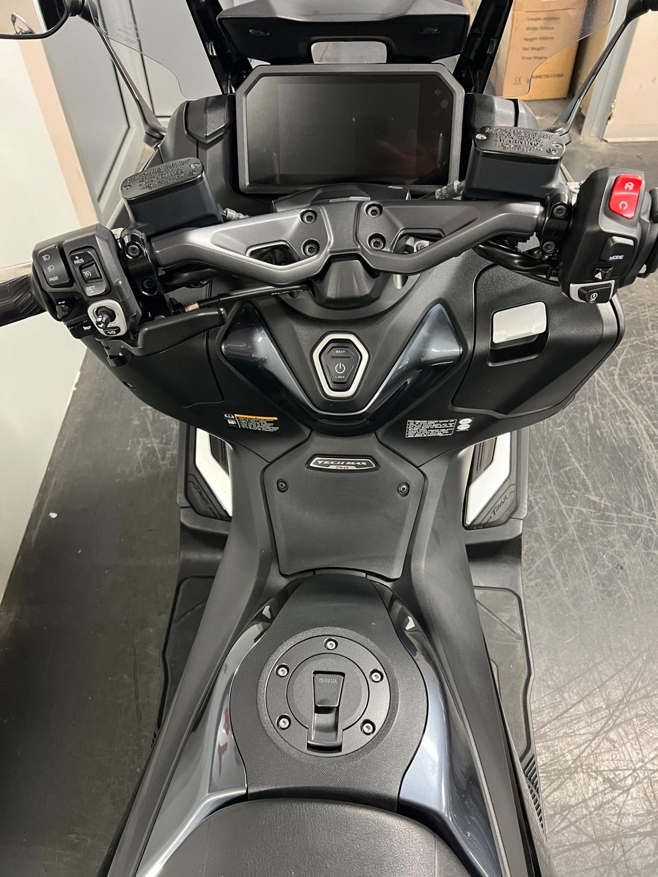 Yamaha TMAX 560 Tech Max