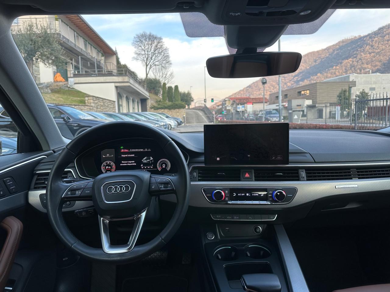 Audi A4 40 TDI quattro S tronic Business Advanced