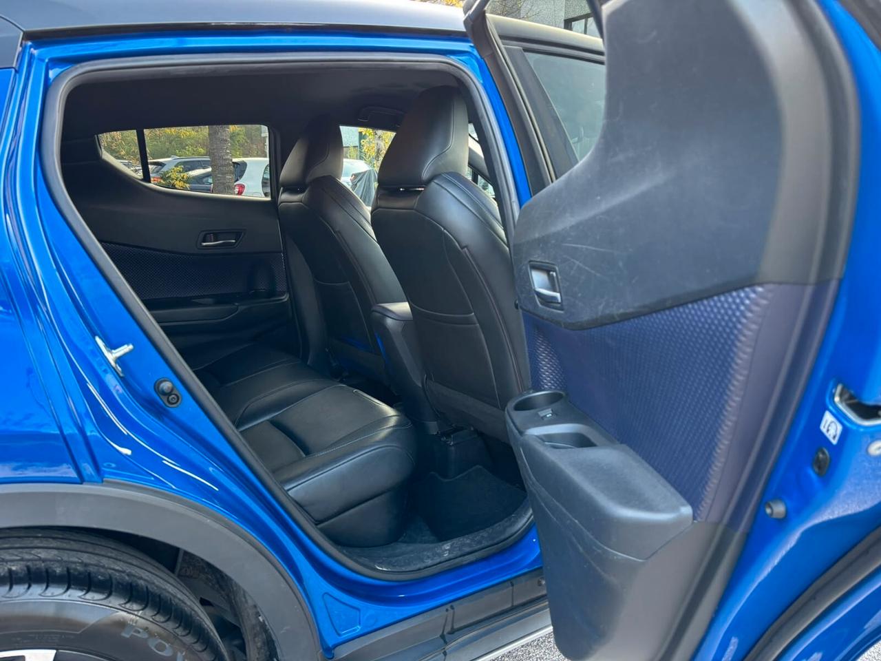 Toyota C-HR 1.8 Hybrid E-CVT Lounge