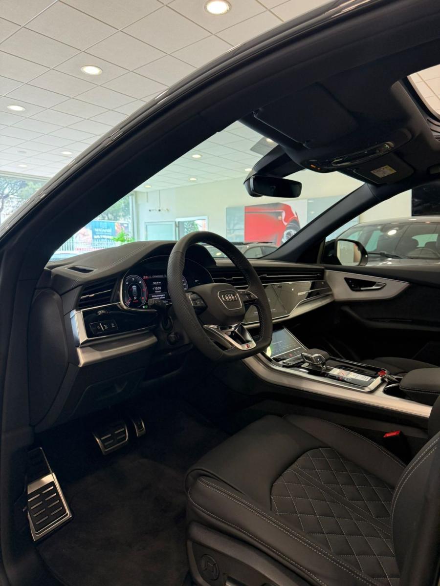 AUDI - Q8 - SUV TDI qu. 210 kW tiptr. S line ed.