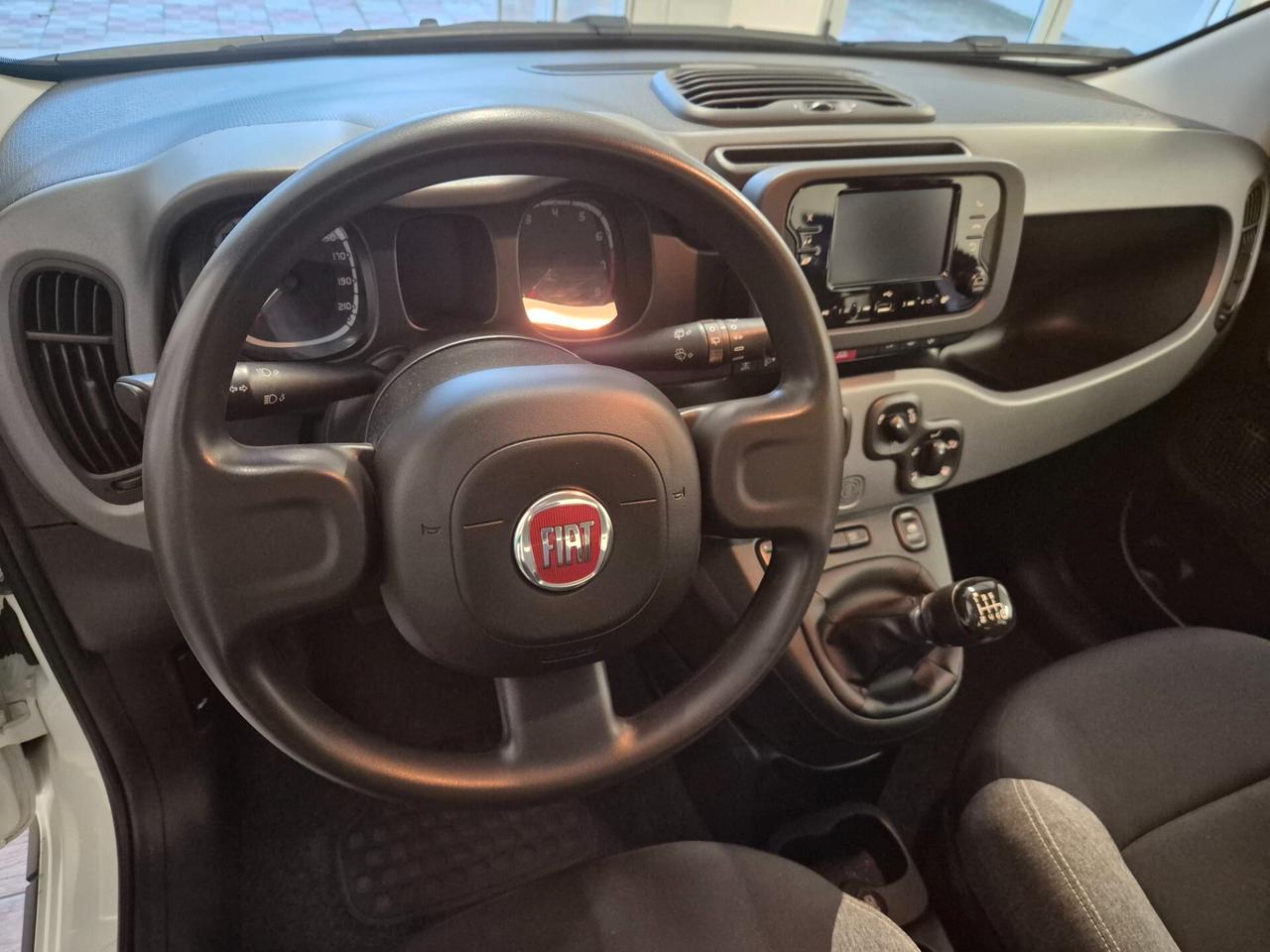 Fiat Panda ibrida benzina