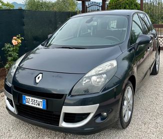 Renault Scenic Scénic X-Mod 1.9 dCi 130CV Luxe