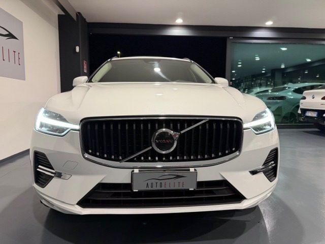 VOLVO XC60 B4 (d) automatico Mhev 197CV Momentum