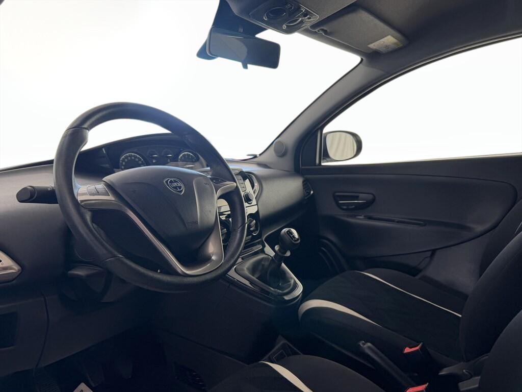Lancia Ypsilon 5 Porte 1.2 Gold