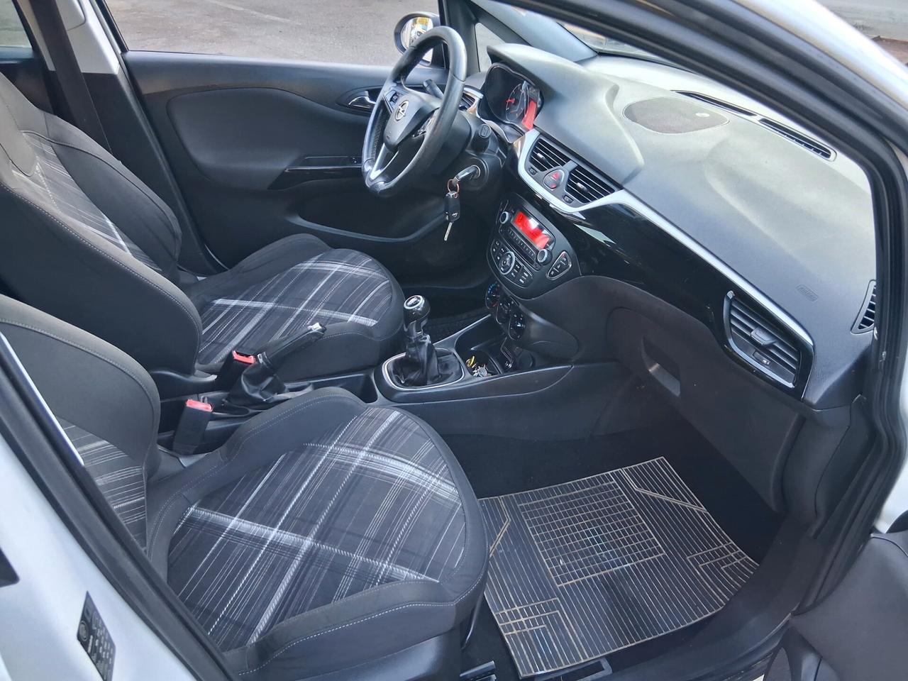 Opel Corsa 1.4 90CV GPL Tech Coupé n-Joy