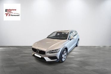 Volvo V60 Cross Country D4 AWD Geartronic Business Plus
