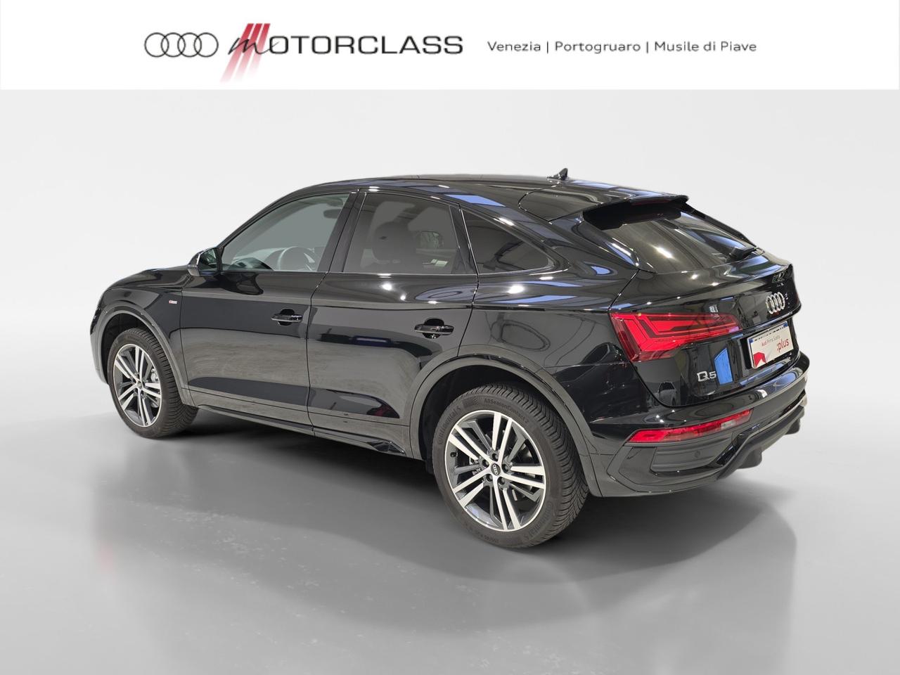 Audi Q5 sportback 40 2.0 tdi mhev 12v s line plus quattro s tronic