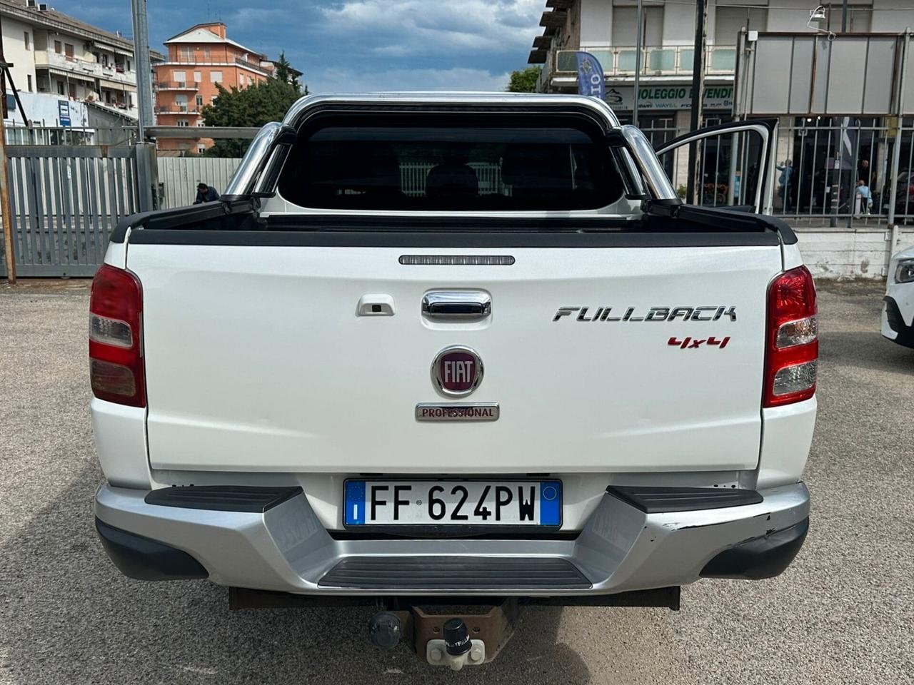 FIAT FULLBACK 2.4 180CV DOPPIA CABINA LX - AUTOCARRO - GANCIO TRAINO