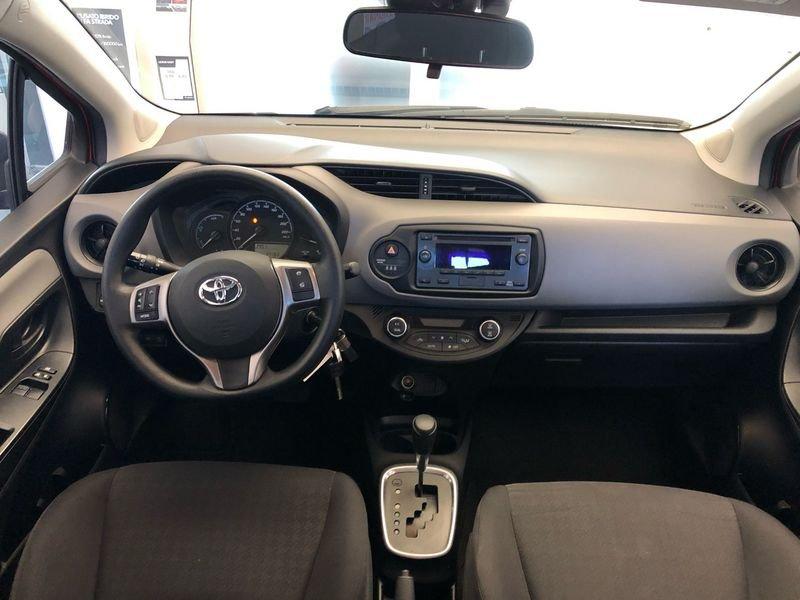 Toyota Yaris 1.5 Hybrid 5 porte Business