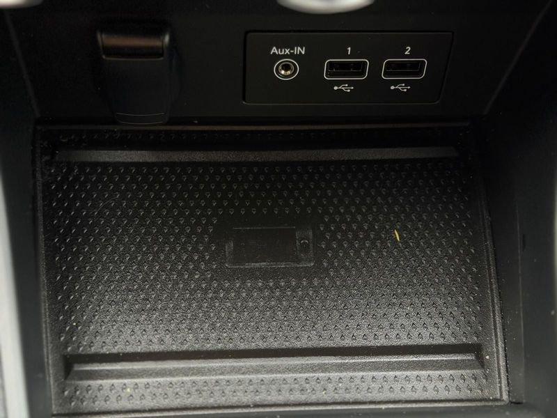 Renault Captur Captur 1.6 E-Tech full hybrid Evolution 145cv auto