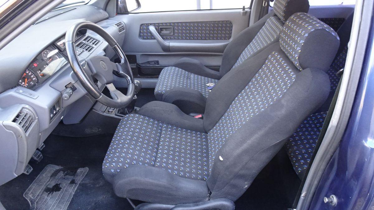 RENAULT - Clio -1.8 16V DIAC