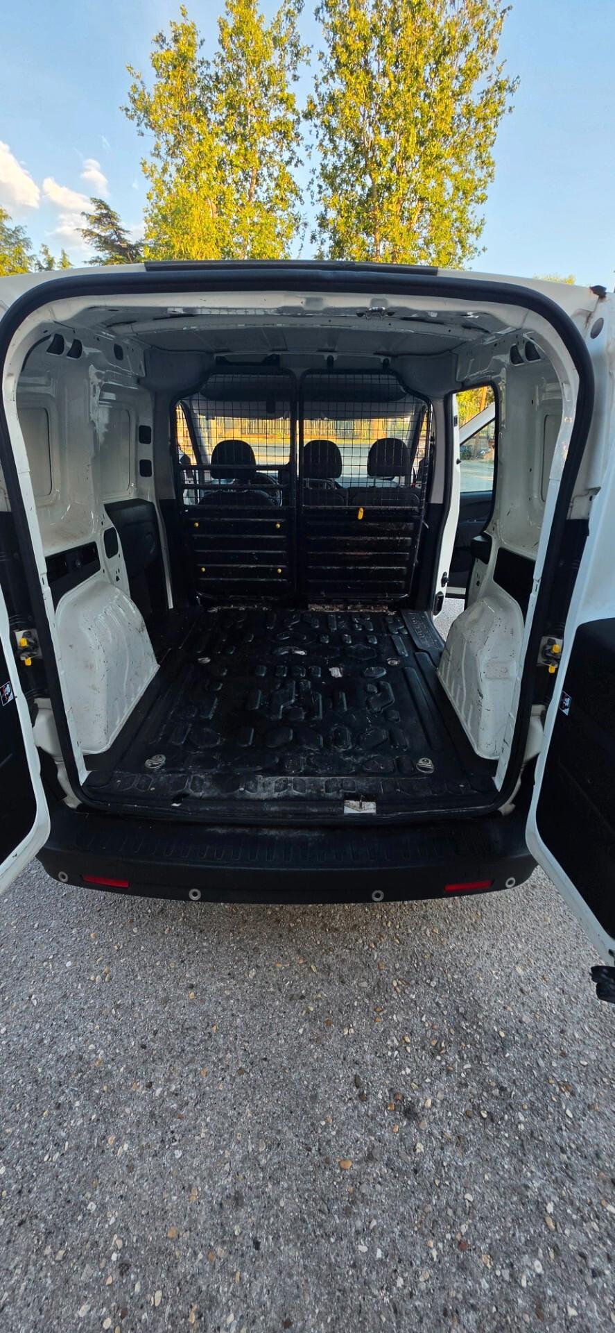 Fiat Doblo Doblò 1.6 MJT 120CV PC-TN Cargo Lamierato SX 3 Posti