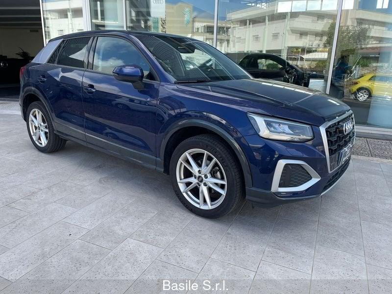 Audi Q2 30 TFSI Business Advanced