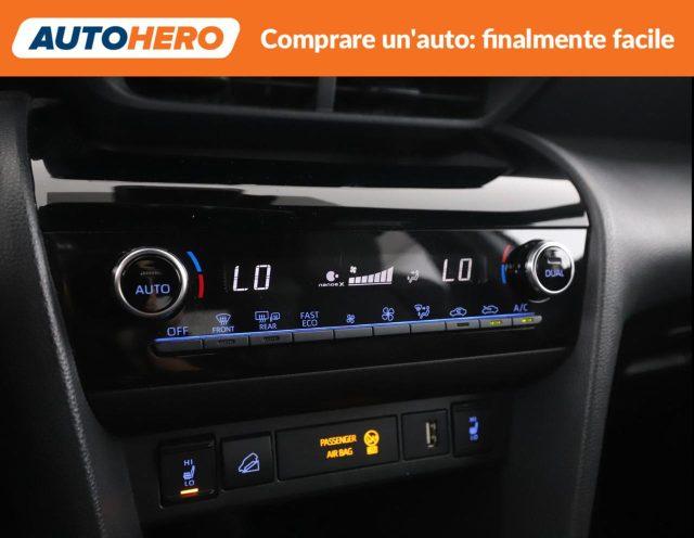 TOYOTA Yaris Cross 1.5 Hybrid 5p. E-CVT AWD-i Adventure