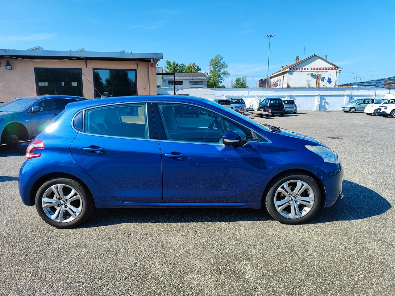 Peugeot 208 1.4 HDi 68 CV 5 porte Active