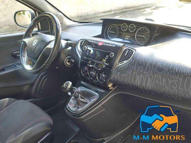 LANCIA Ypsilon 0.9 TwinAir 85 CV 5 porte Metano Ecochic Gold