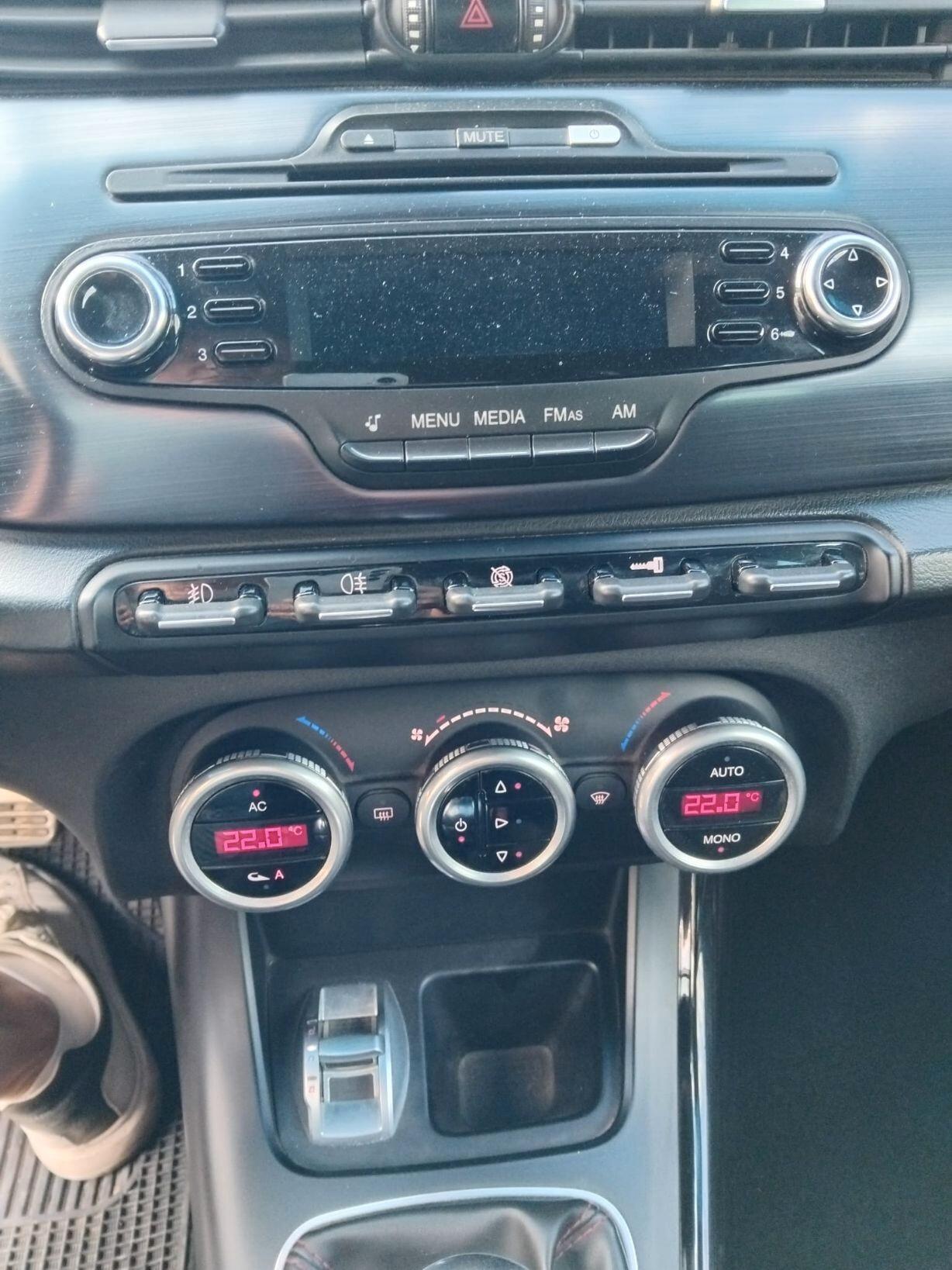 Alfa Romeo Giulietta 1.6 JTDm-2 105 CV Exclusive