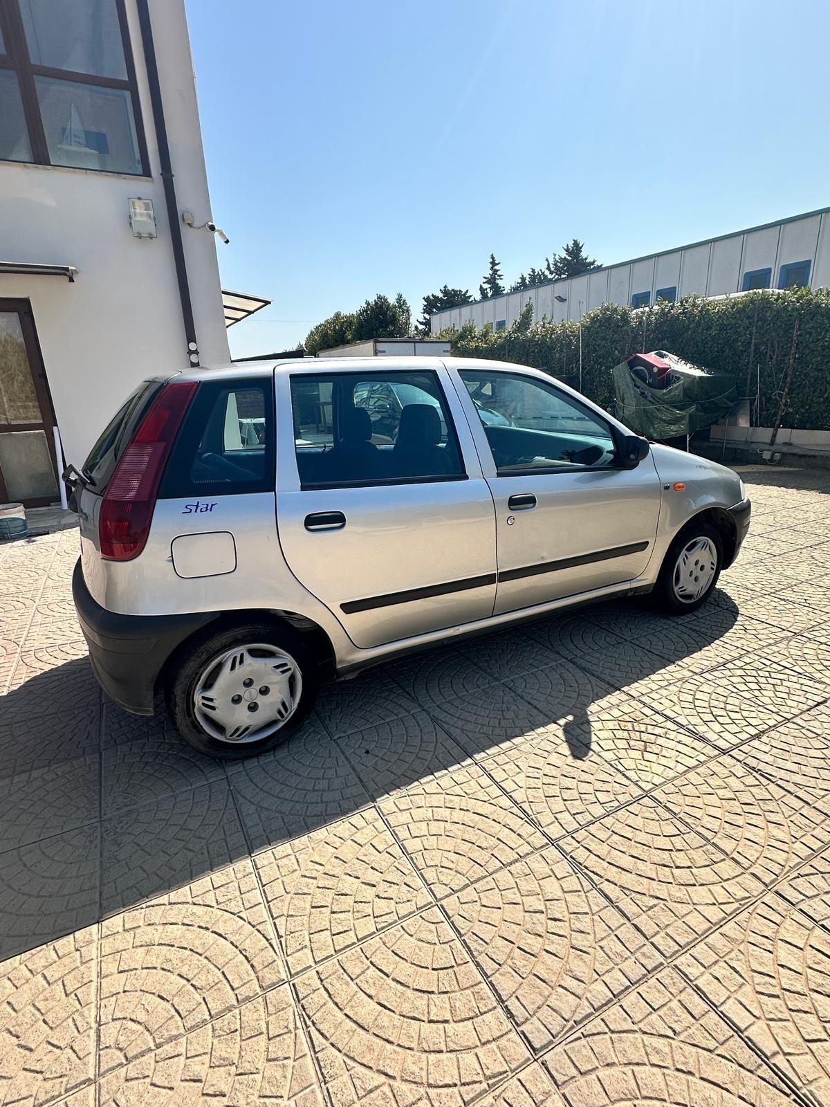 Fiat Punto 60 cat 5 porte Star clima servosterzo chiusura centralizzata