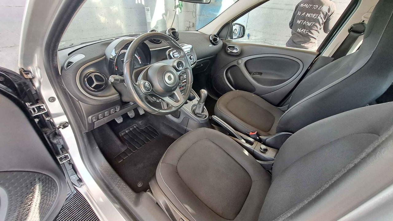 Smart ForFour 70 1.0 Passion