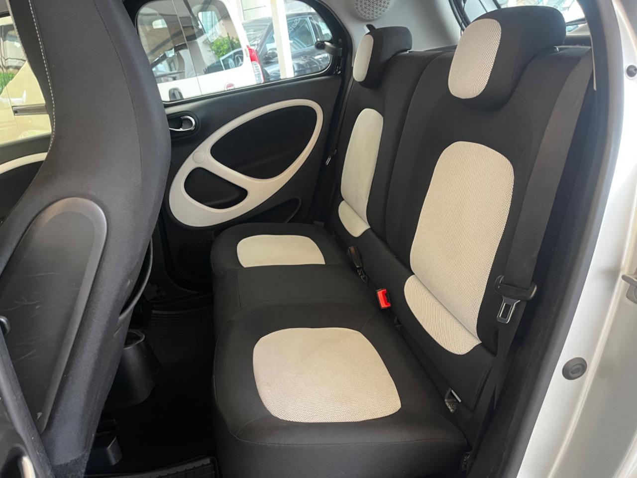 Smart ForFour 70 1.0 Passion