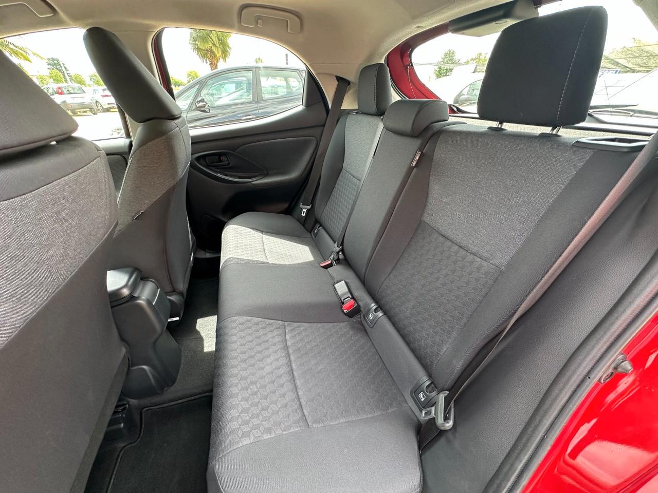 Toyota Yaris Hybrid Trend MY22 KM 23000
