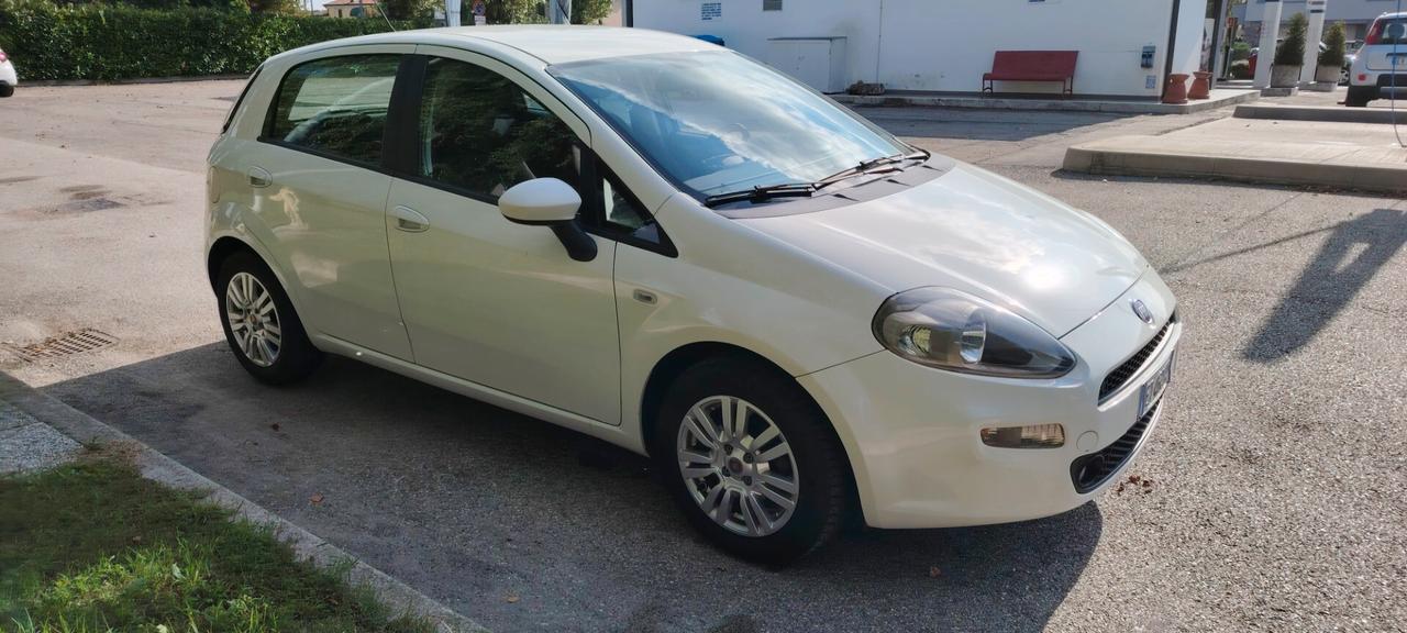 FIAT PUNTO 1.3 MJET IVA ESPOSTA