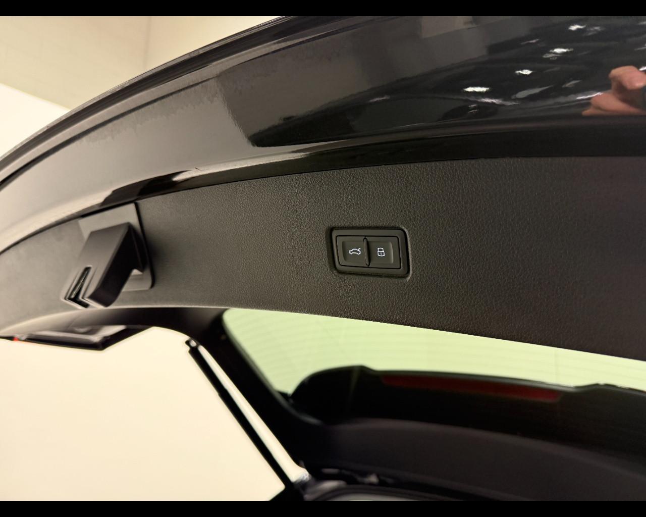 AUDI Q5 SPORTBACK 40 TDI MHEV QUATTRO S-TRONIC S LINE EDITION