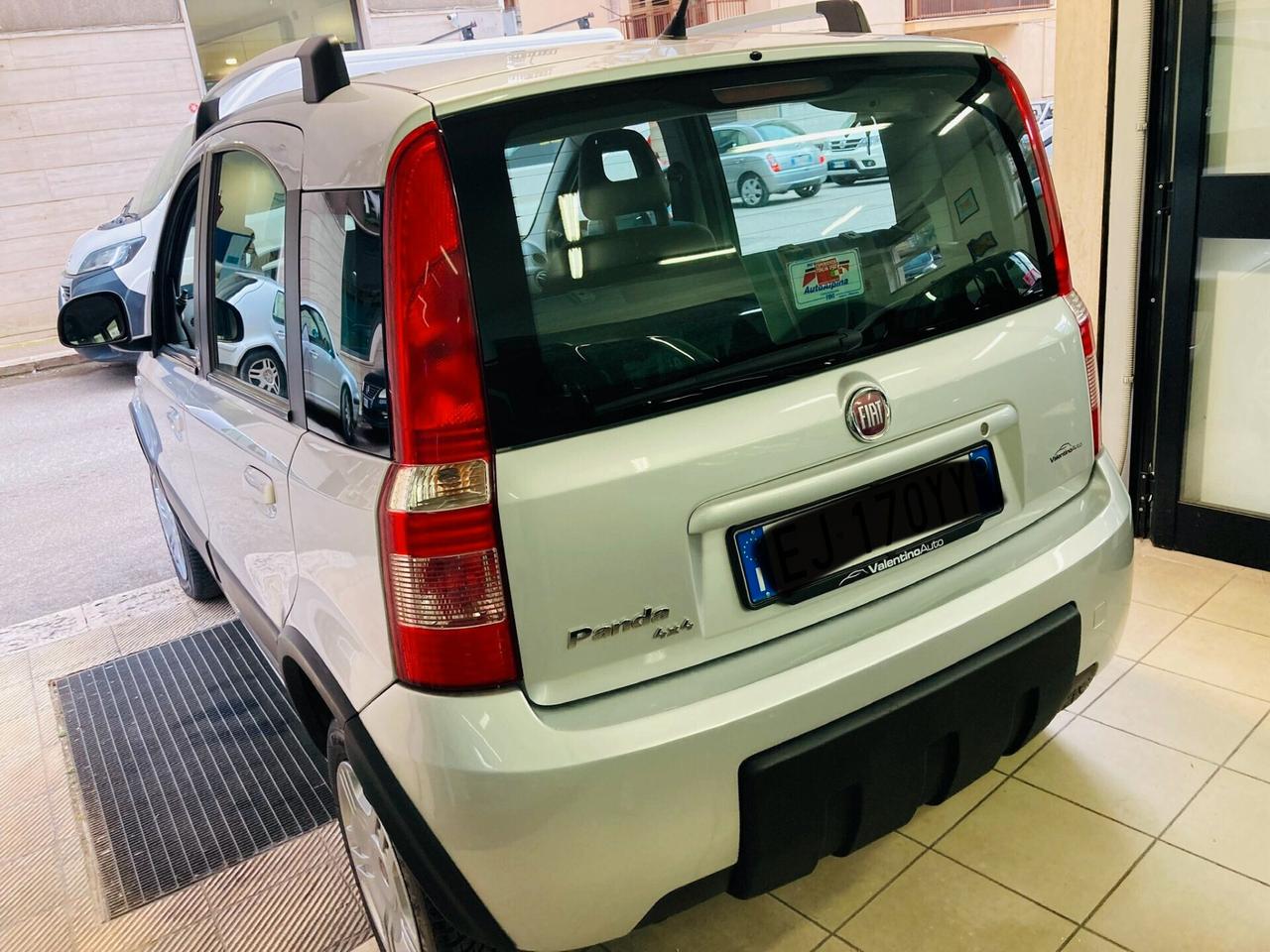 Fiat Panda 1.3 MJT 4x4 - 140000KM! - 2011