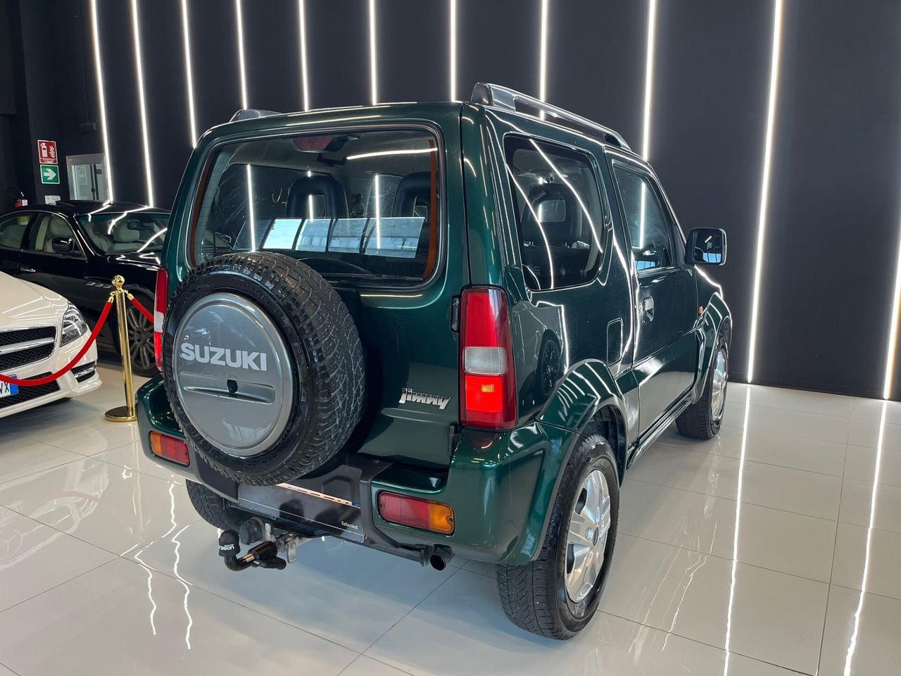 Suzuki Jimny 1.5 DDiS cat 4WD JLX UNICO PROPRIETARIO GANCIO