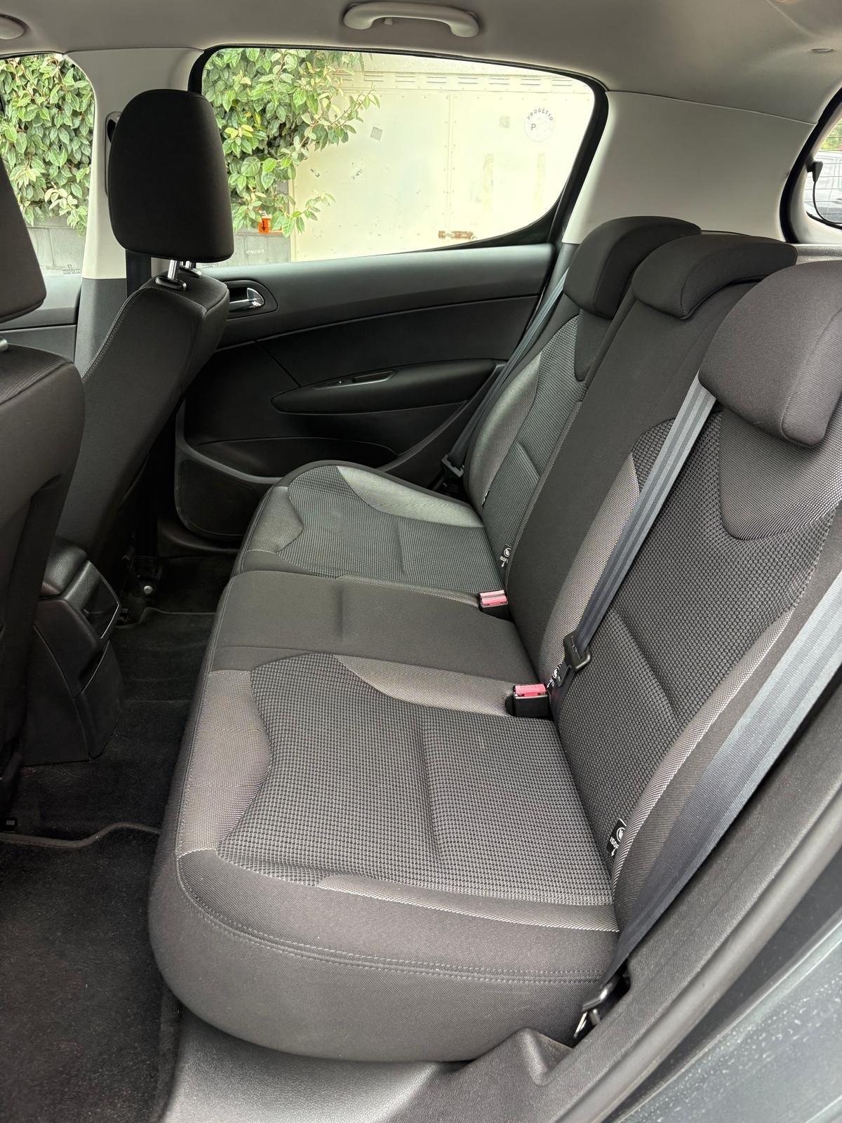 Peugeot 308 1.6 VTi 120CV 5p. Active