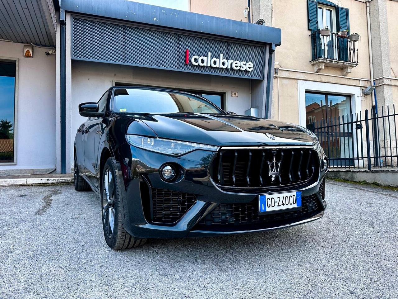 Maserati Levante V6 3.0 Diesel Gransport 250 CV