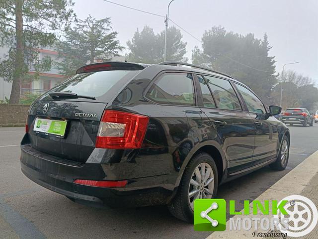 SKODA Octavia 2.0 TDI CR DSG Wagon Style