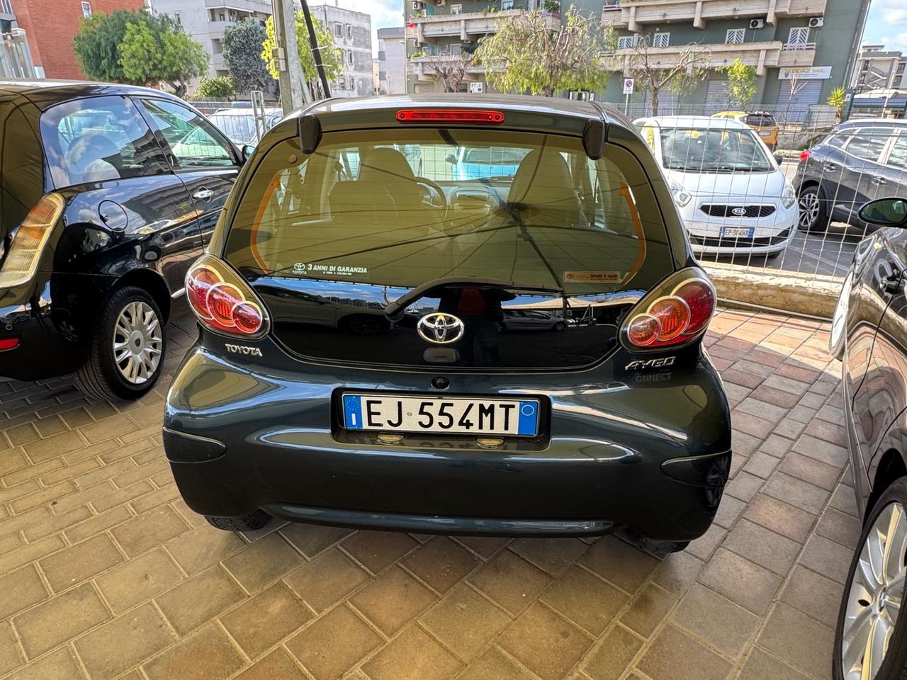 Toyota Aygo 1.0 12V VVT-i 5 porte Deep Ocean Connect