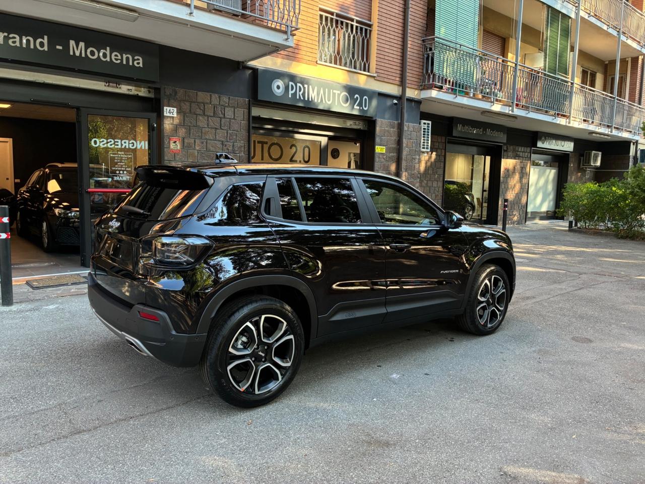 Jeep Avenger 1.2 Turbo 110 CV MHEV Summit