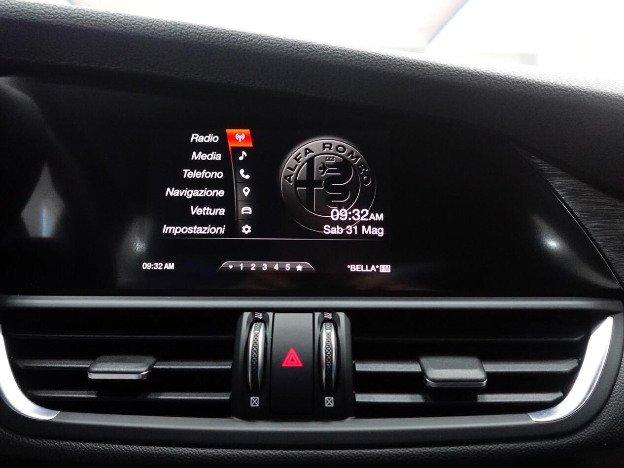 Alfa Romeo Giulia 2.2 MJT 160 CV BUSINESS