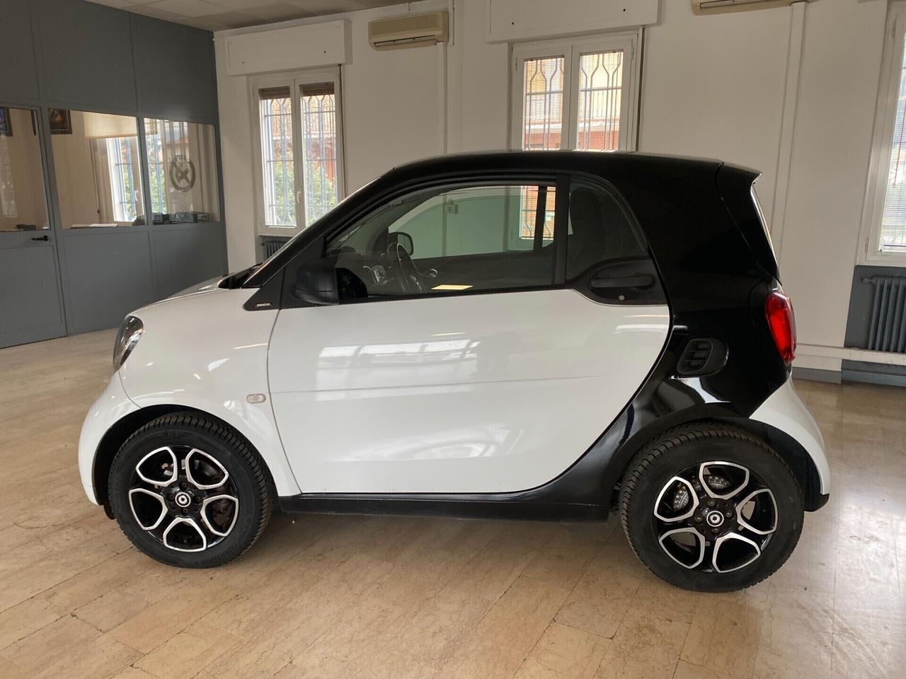 Smart Fortwo 7.0 1.0 Twinamic Prime Per Neopatentati