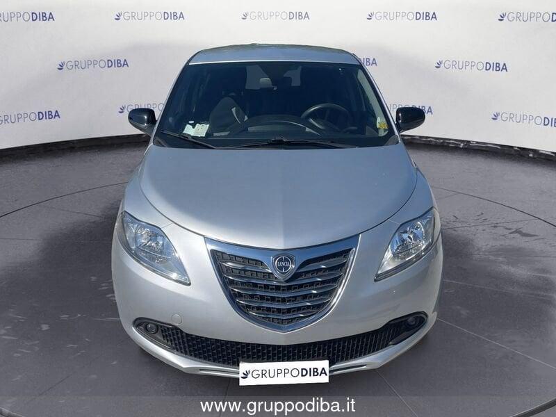 Lancia Ypsilon III 2011 Benzina 0.9 t.air Gold ecochic metano 80cv