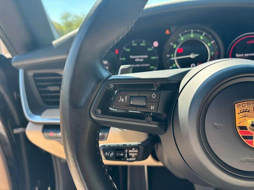 Porsche 911 Turbo Cabriolet 2024 / KM 23.000 IVA ESPOSTA Tua a solo 2.159 Euro al mese