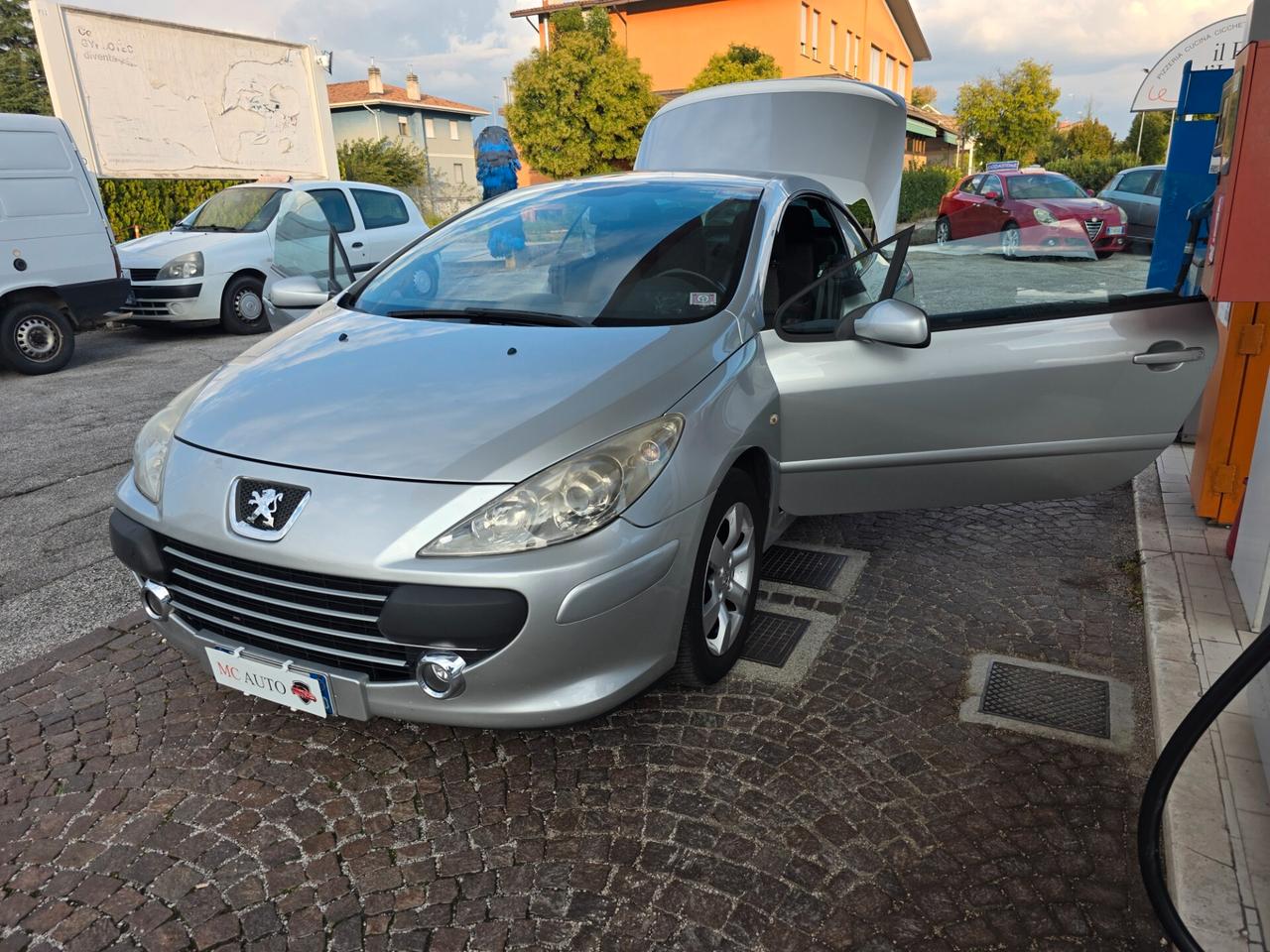 Peugeot 307 2.0 HDi FAP CC Féline con 279.000km Neopatentati ok