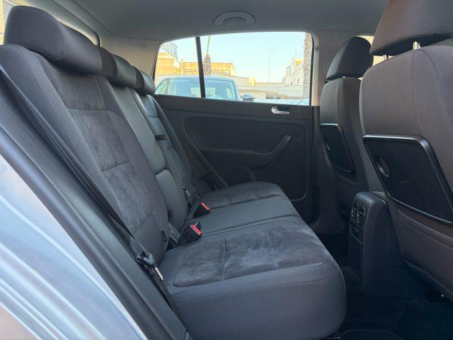 VOLKSWAGEN Golf Plus 1.6 TDI DSG Highline