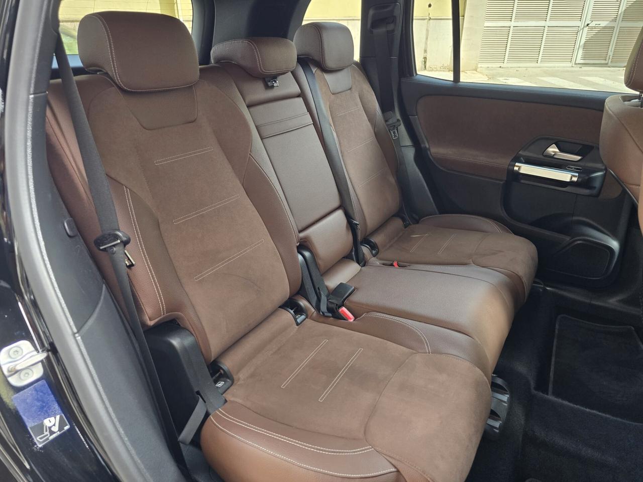 Mercedes-benz GLB 200 d Automatic 4Matic AMG Line Premium