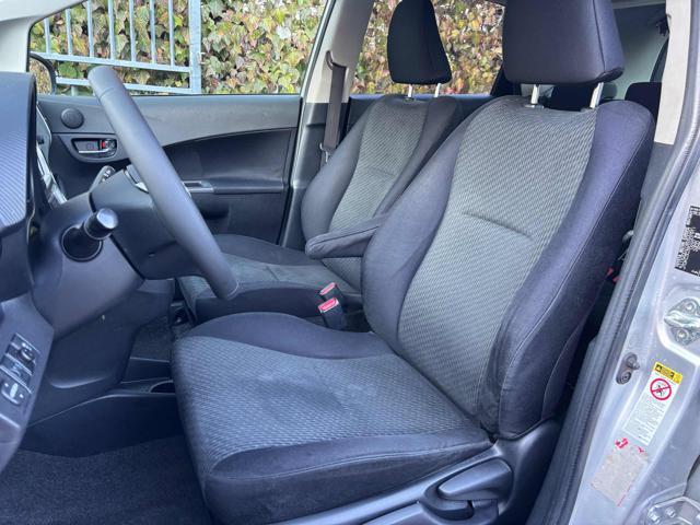 TOYOTA Verso-S 1.4D MT Style Navi, Tetto